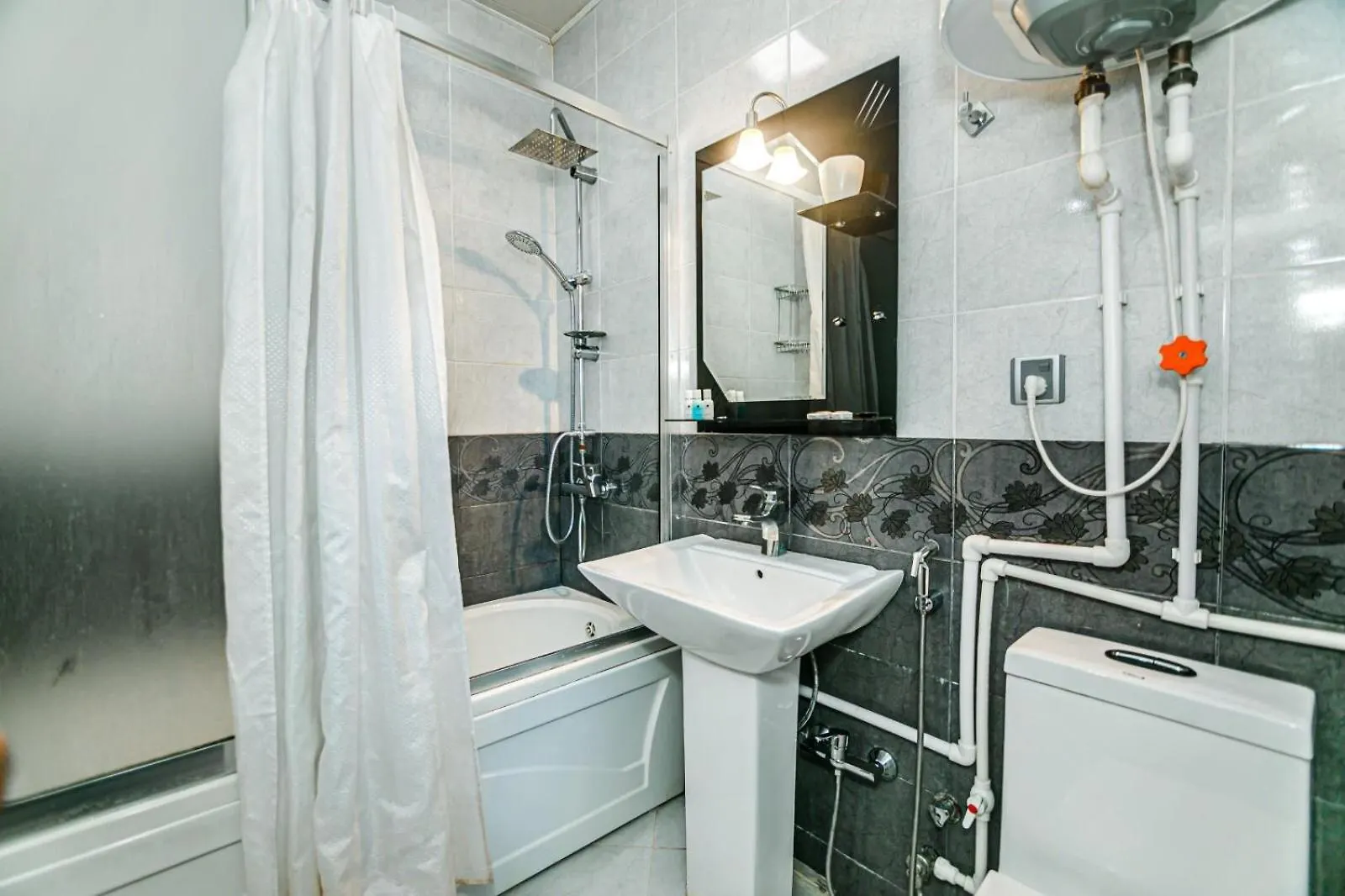 Azneft Square Deluxe Apartment Baku