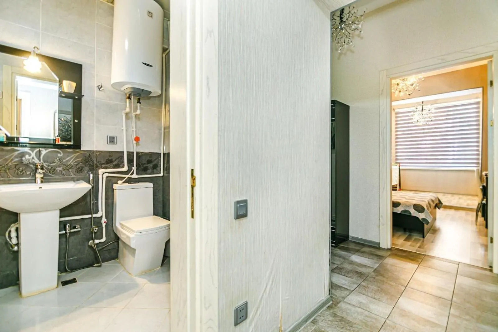 Azneft Square Deluxe Apartment Baku 0*,  Azerbaijan